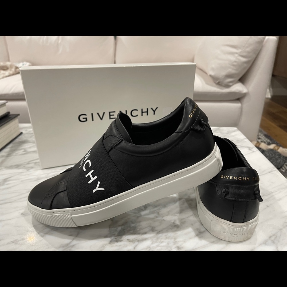 Men GIVENCHY Paris Strap Sneaker